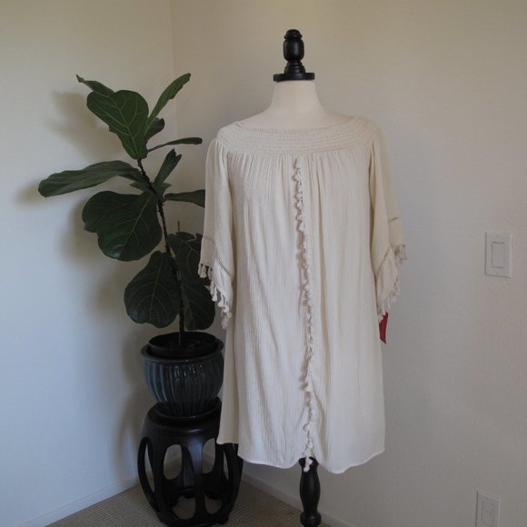 XHILARATION Off Shoulder Cream Dress NWT - Picture 2 of 14